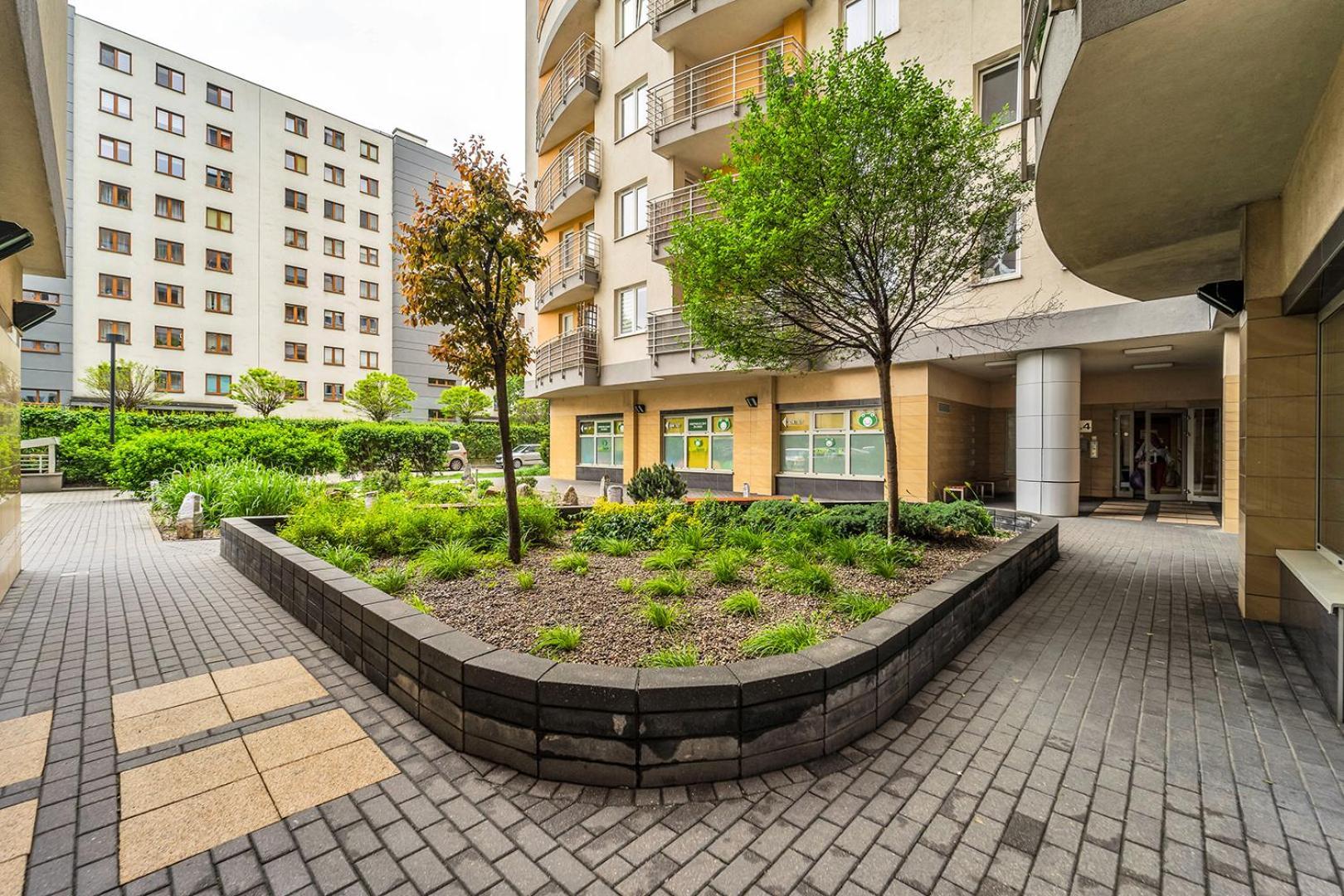 Wola Tower - 60M2, Balcony With City View, Parks Nearby - By Rentujemy Varsovia Exterior foto